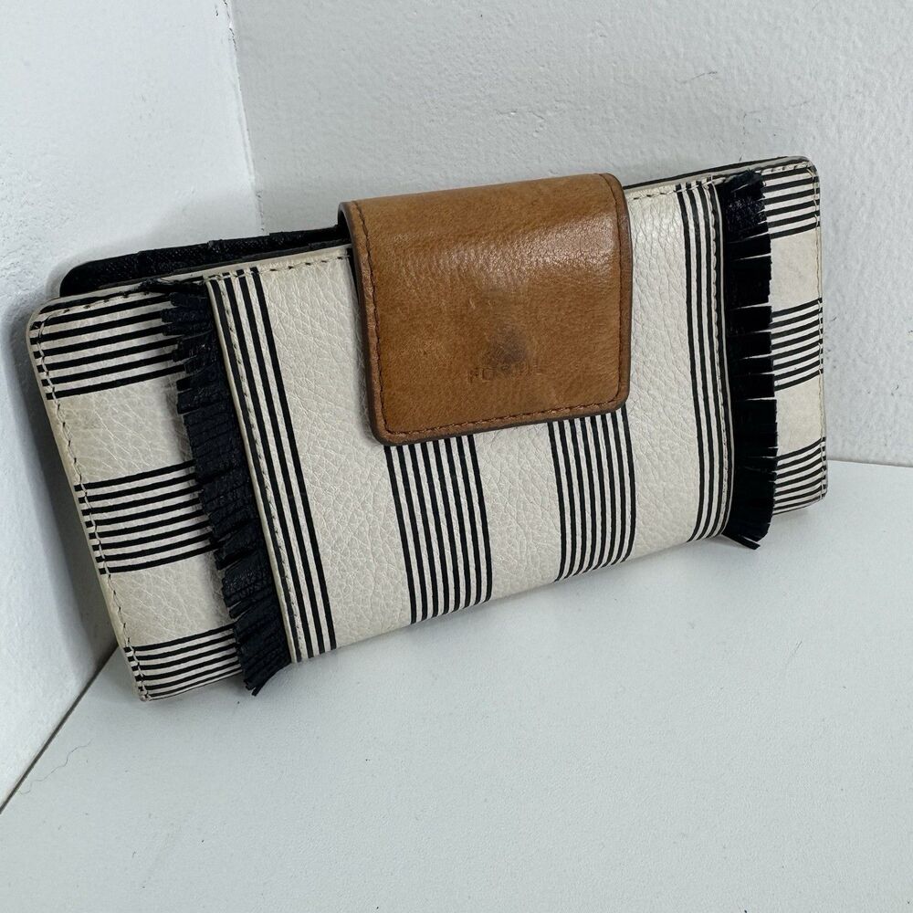 Fossil Logan Tab Clutch Wallet Black And White Pattern Fringe Leather Striped